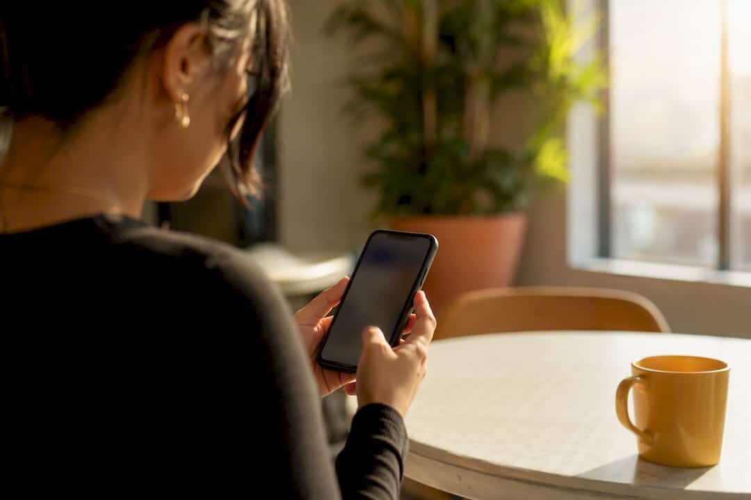 Employee consulting sexual harassment rights online